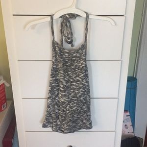 High neck and open back tank top